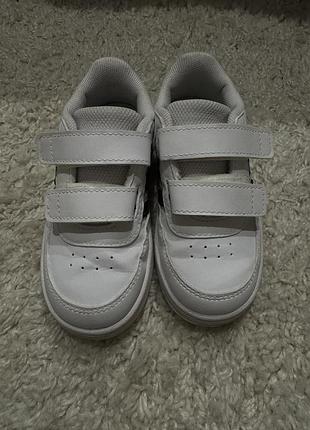 Кросівки adidas дитячі