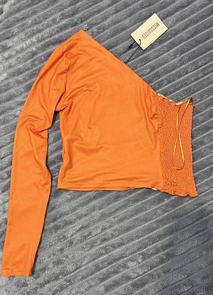 Топ на одне плече від missguided🧡