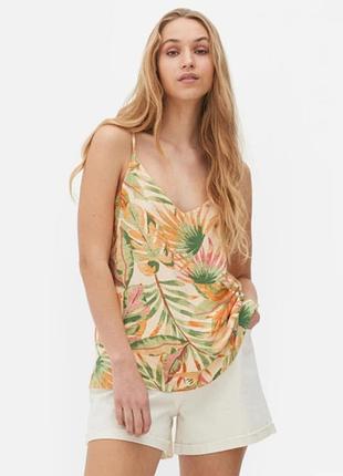 Майка-топ у забарвленні "soft palm".  84% віскоза, 16% нейлон primark