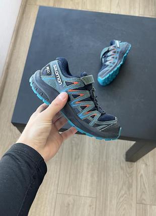Кросівки salomon