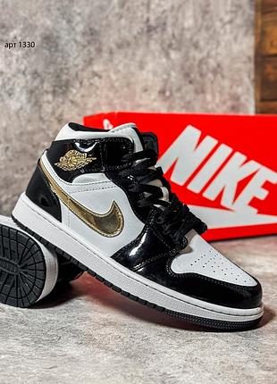 Кросівки 41-45 nike air jordan 1 retro patent black gold