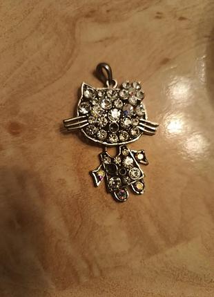 Підвіски  на цепочку 8