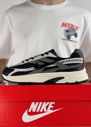 Чоловічі кросівки nike initiator black grey white