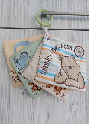 М'яка дитяча книжка-брязкальце rainbow designs disney winnie the pooh baby cloth book