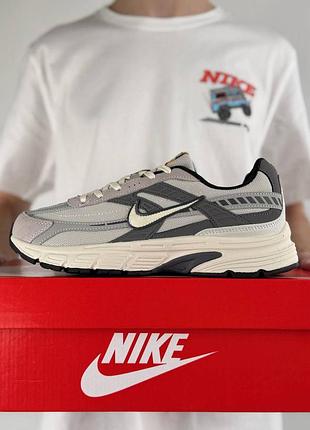 Мужские кроссовки nike initiator light grey
