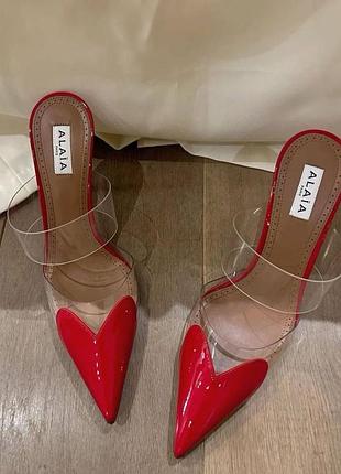 Туфлі  босоніжки alaia