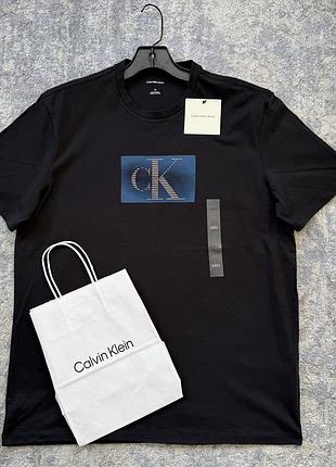 Calvin klein чоловіча футболка оригінал