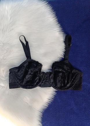 Бюстгальтер м'який без паралону мереживний класичний сток 32dd 70e