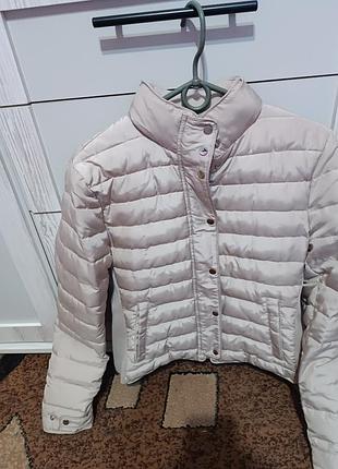 Куртка весняна zara