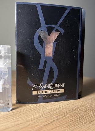 Парфумована вода yvessaintloran y пробник 1,2 мл