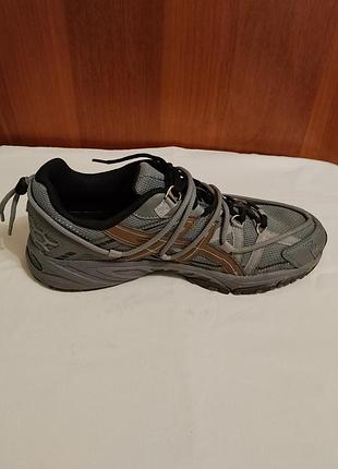 Кроссовки asics 8