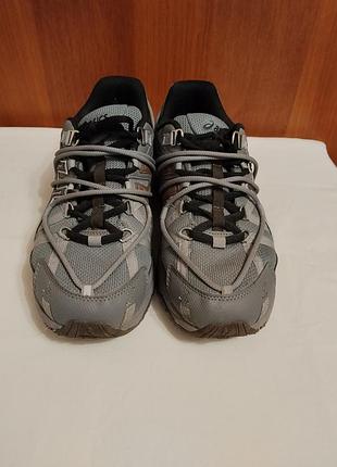 Кроссовки asics 2