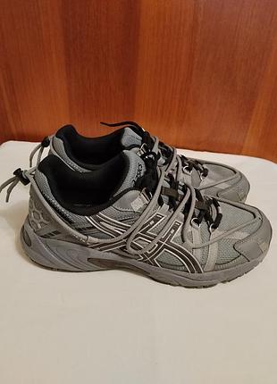 Кроссовки asics 6