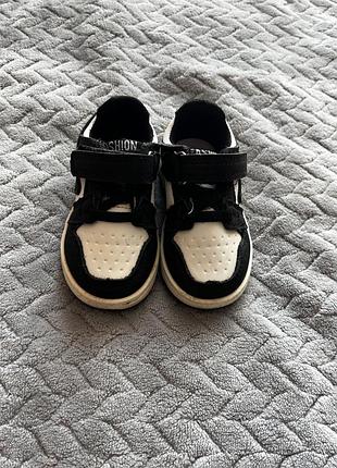 Дитячі кросівки кеди