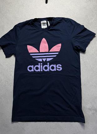Футболка adidas