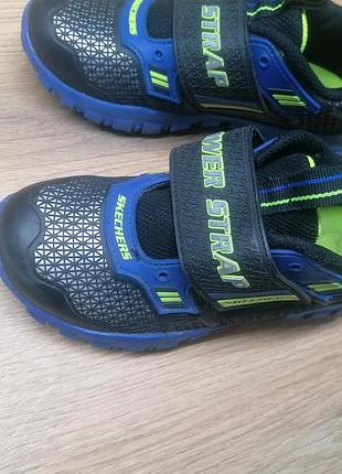 Skechers кроссовки на мальчика 29 размер