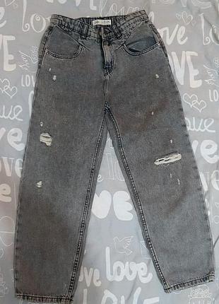 Трендовые джинсы zara (mom) для девушки 10роков
