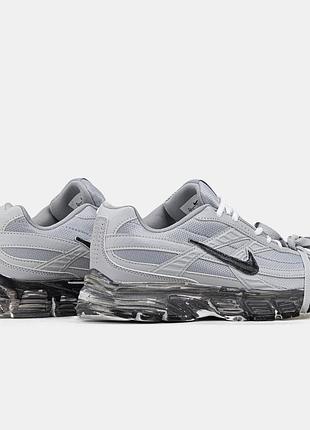 Nike initiator light grey custom 6