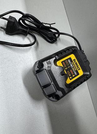 Dewalt dcb1102 зарядний пристрій новий! 5