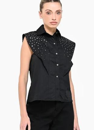 Жилетка на гудзиках аlba moda