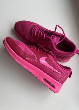 Nike 38 на вузьку ногу