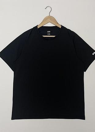 Uniqlo футболка мужская черного цвета с вентиляцией спины, размер l