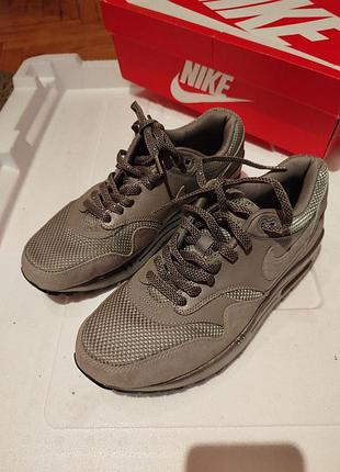 Nike air max 1 ultra essential
