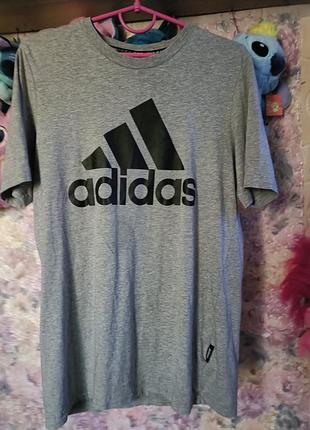 Adidas футболка