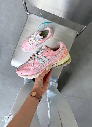 New balance 1906 pink beige