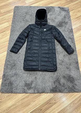 Жіноче пальто пуховик nike therma-fit size m
