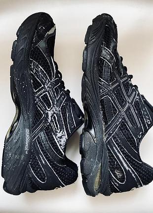 Кросівки asics чорні 40 розмір (25.5 см) стан хороший