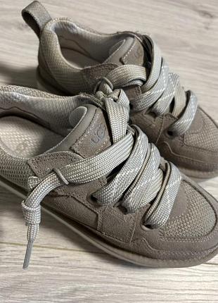 Кросівки жіночі  ugg w lo lowmel-cpf оригінал