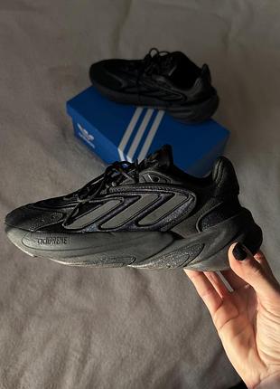 Чорні кросівки адідас, adidas ozelia