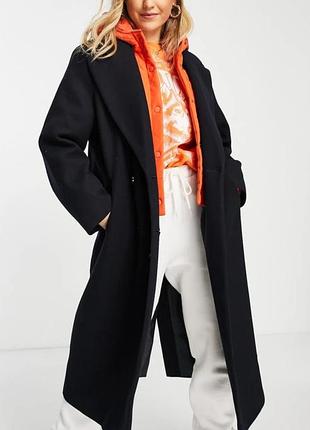Пальто женское темно синего цвета с оранжевым капюшоном asos design quilted hood formal coat in navy