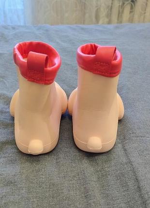 Продам сапожки 5