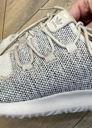 Кросівки adidas чорні і беж 32 р
