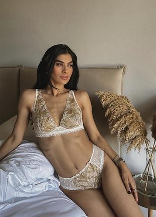 Красивезний комплект від intimissimi  з колекції golden hour