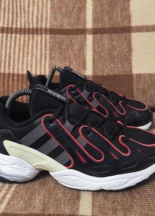 Женские кроссовки adidas