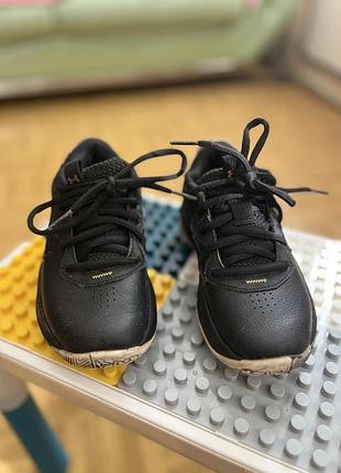 Дитячі кросівки under armour lockdown