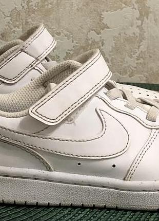 Шкіряні кросівки nike . розмір 29,5