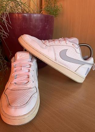 Кросівки nike р 38 устілкп 24см.