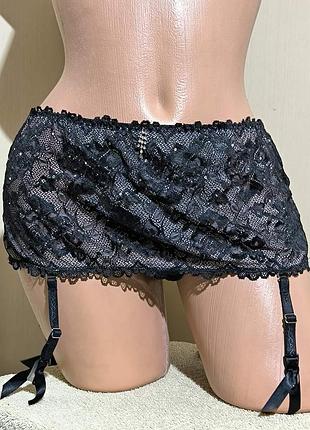 Соблазнительные трусики с подтяжками для чулок sexi