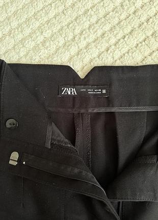 Чорні брюки zara