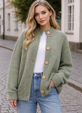 Кардиган в'язаний