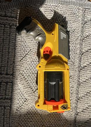 Nerf n-strike 2