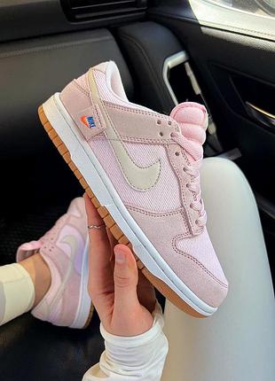 Шикарні жіночі кросівки nike sb dunk low se teddy bear pink рожеві