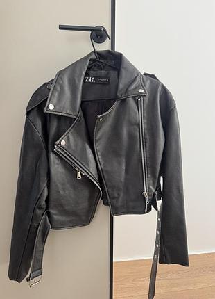 Шкіряна куртка zara