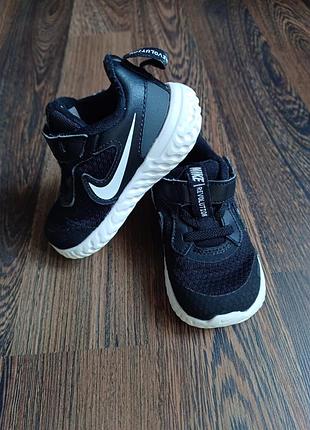 Nike детские кроссовки