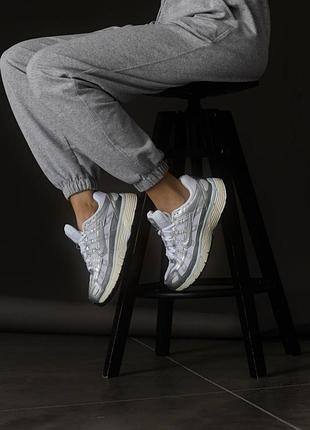 Nike p-6000 white silver blue