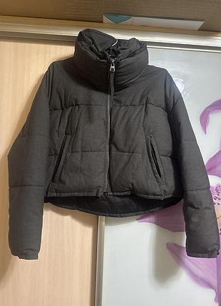 Дуже крута, стильна, неймовірна укорочена куртка zara.